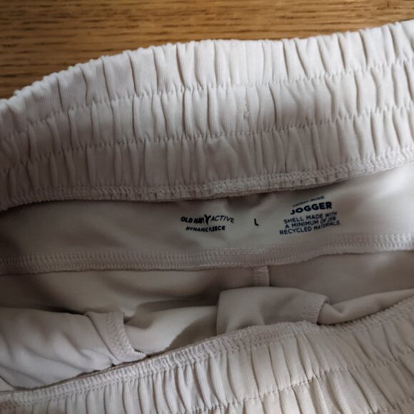 Old Navy Joggers - Brand New with Tag - Picture 3 of 3